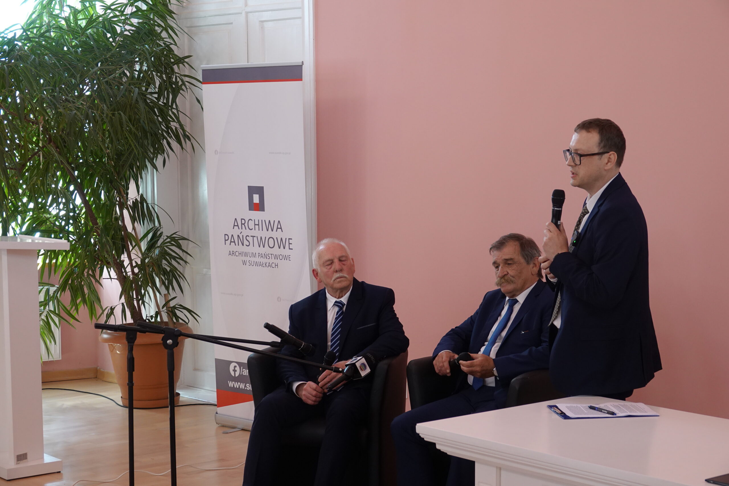 Uczestnicy panelu dyskusyjnego